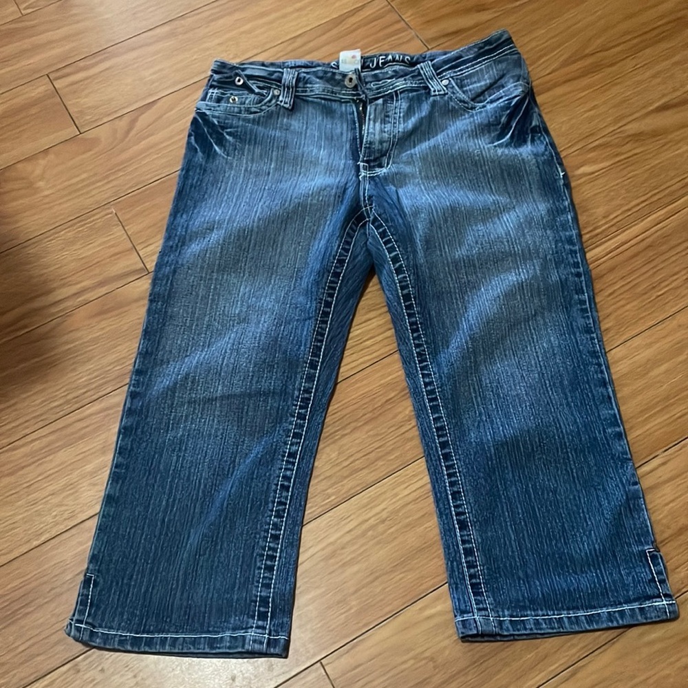 Suko Capris Size 8